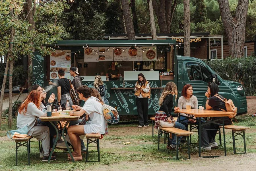 Il food truck del village tra i pini